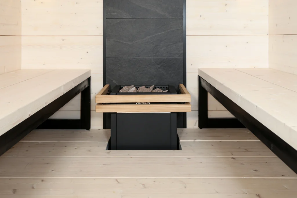 Harvia_Virta_hl8 safetyrailing_embedded